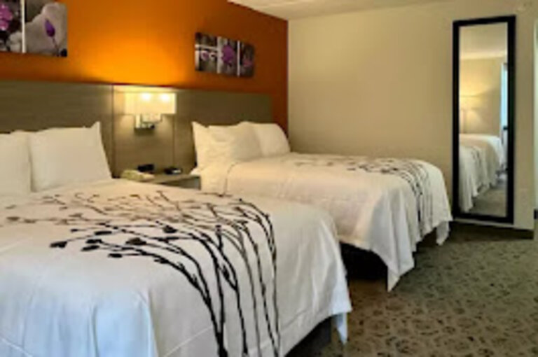 Sleep Inn & Suites Chambersburg in Chambersburg, Pennsylvania, United States