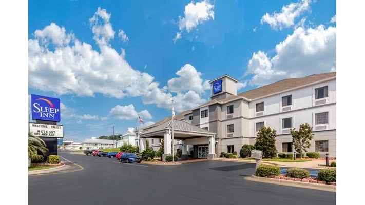 Sleep Inn & Suites Millbrook - Prattville in Millbrook, Alabama, United States