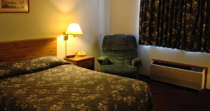 Smart Choice Inn and Suites in Redwood Falls, Minnesota, United States