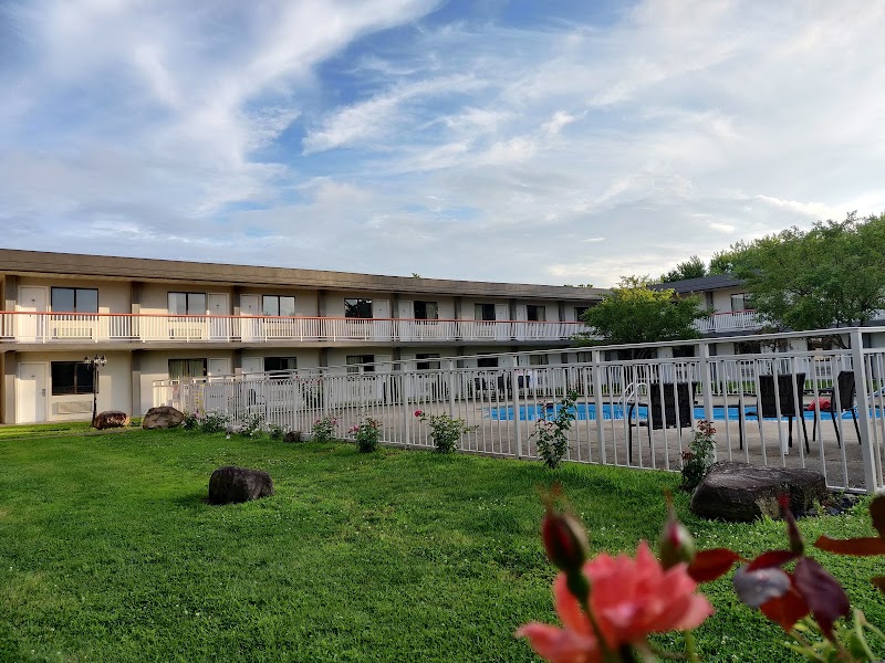 Sprucewood Inn in North Ridgeville, Ohio, United States