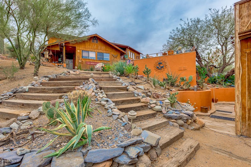 Spur Cross Bed & Breakfast Inn in Cave Creek, Arizona, United States