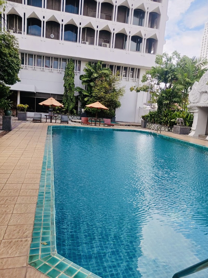Sri Indra Regent Hotel in Lop Buri, Thailand