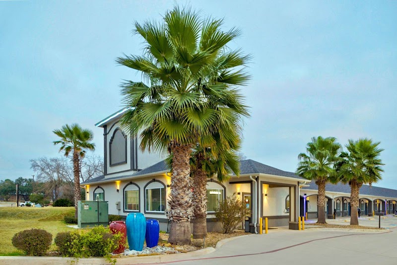 Studio 6 Pleasanton, TX in Pleasanton, Texas, United States