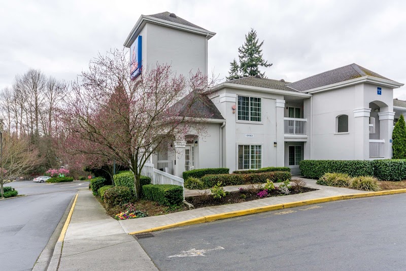 Studio 6 Seattle - Mountlake Terrace in Mountlake Terrace, Washington, United States