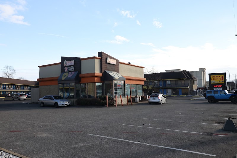 Studios and Suites 4 Less Battlefield Blvd in Chesapeake, Virginia, United States