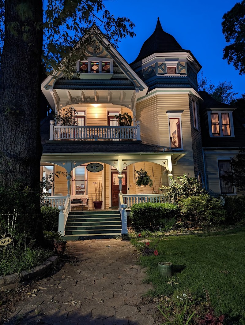 Sugar Magnolia Bed & Breakfast in Decatur, Georgia, United States