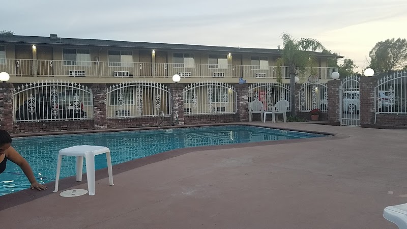 Sunset Inn-Lake Oroville in Oroville, California, United States