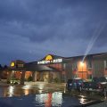 Sunset Inn & Suites