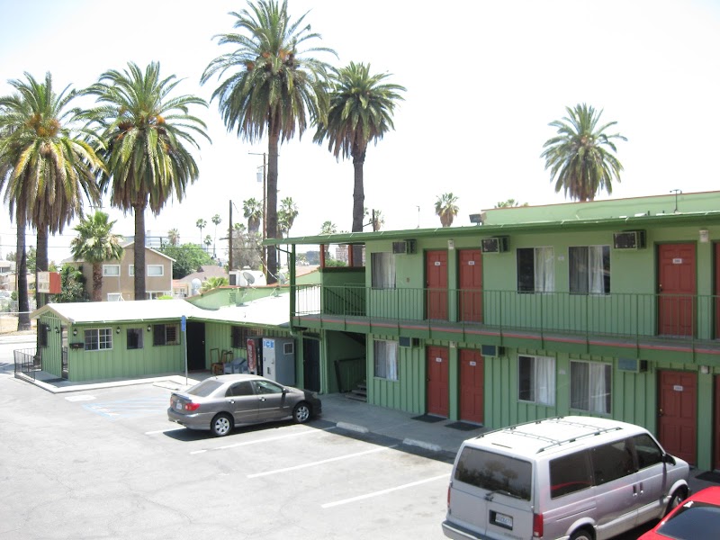 Sunshine Motel in Barstow, California, United States