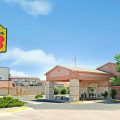 Super 8 by Wyndham Belen NM