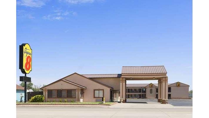 Super 8 by Wyndham Childress in Childress, Texas, United States