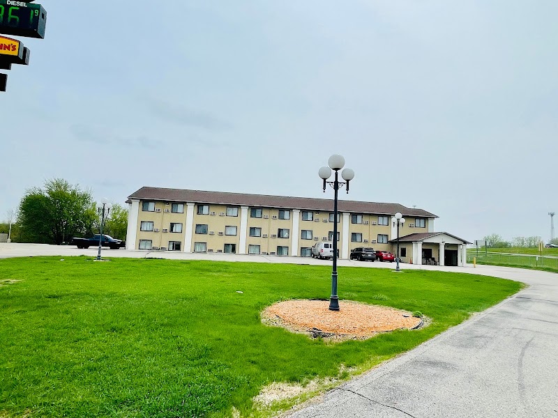 Super 8 by Wyndham Clear Lake in Clear Lake, Iowa, United States