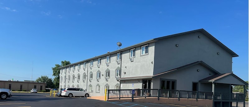 Super 8 by Wyndham Columbus in Columbus, Indiana, United States