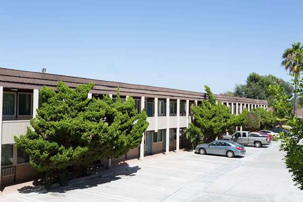 Super 8 by Wyndham Costa Mesa/Newport Beach Area in Costa Mesa, California, United States