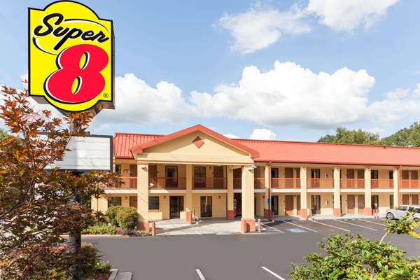 Super 8 by Wyndham Decatur/Dntn/Atlanta Area in Decatur, Georgia, United States