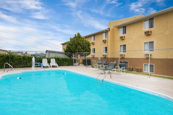 Super 8 by Wyndham Dodge City in Dodge City, Kansas, United States