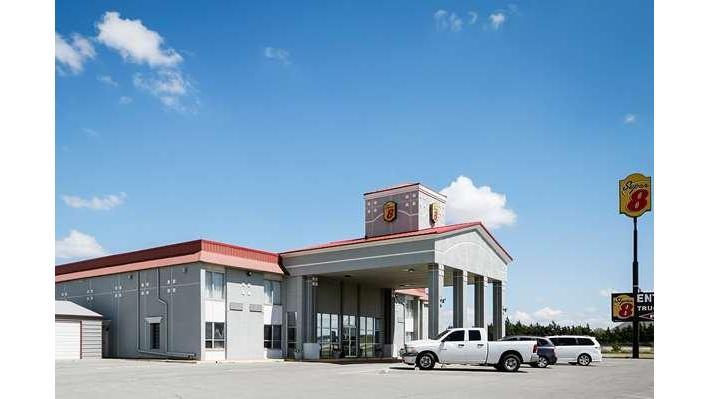 Super 8 by Wyndham Elk City in Elk City, Oklahoma, United States