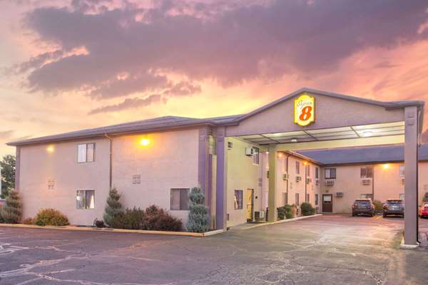 Super 8 by Wyndham Elko in Elko, Nevada, United States