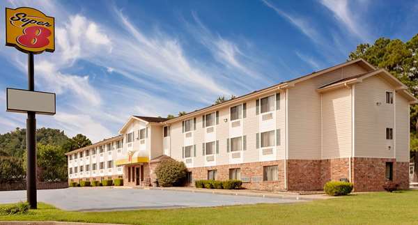 Super 8 by Wyndham Fayetteville in Fayetteville, Arkansas, United States