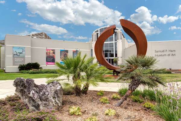 Super 8 by Wyndham Gainesville in Gainesville, Florida, United States