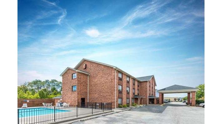 Super 8 by Wyndham Georgetown in Georgetown, Kentucky, United States