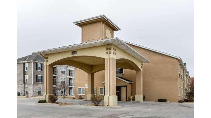 Super 8 by Wyndham Great Bend in Great Bend, Kansas, United States