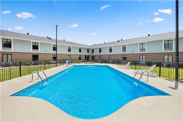 Super 8 by Wyndham Harrison AR in Harrison, Arkansas, United States