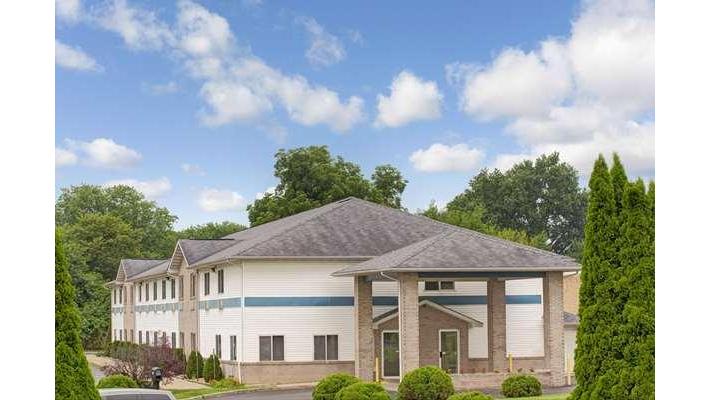 Super 8 by Wyndham Heath/Newark in Heath, Ohio, United States