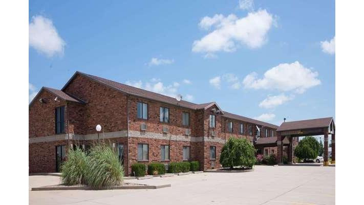 Super 8 by Wyndham Independence in Independence, Kansas, United States