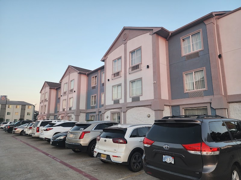 Super 8 by Wyndham Irving/DFW Apt/North in Irving, Texas, United States