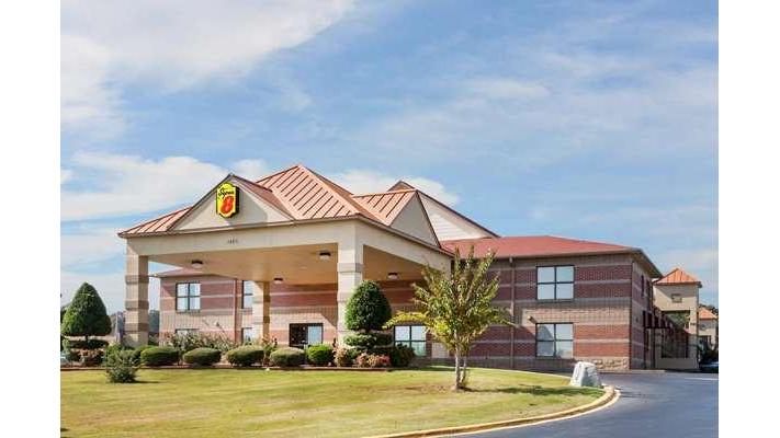 Super 8 by Wyndham Jacksonville AR in Jacksonville, Arkansas, United States