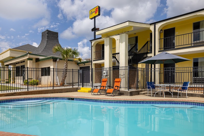 Super 8 by Wyndham McDonough GA in McDonough, Georgia, United States