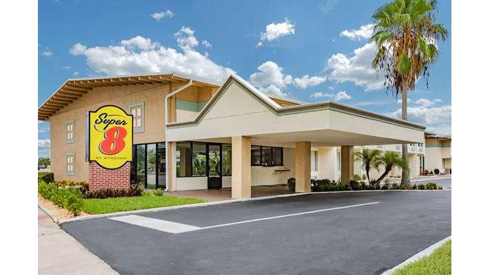 Super 8 by Wyndham Melbourne in Melbourne, Florida, United States