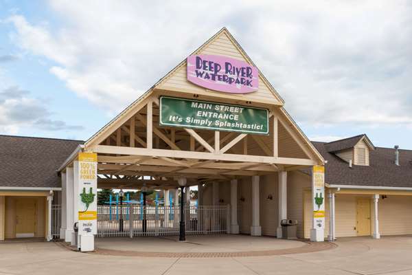 Super 8 by Wyndham Merrillville in Merrillville, Indiana, United States