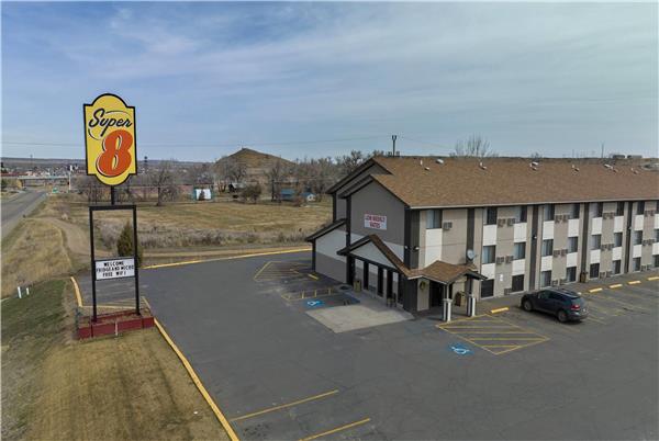 Super 8 by Wyndham Miles City in Miles City, Montana, United States