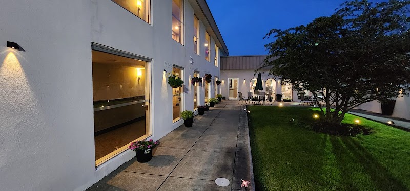 Super 8 by Wyndham Morton Grove/Chicago in Morton Grove, Illinois, United States