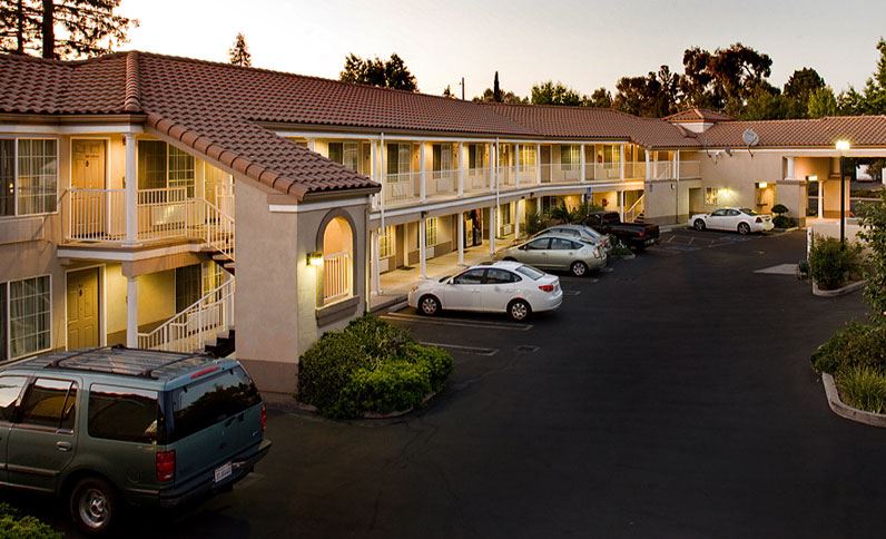 Super 8 by Wyndham Mountain View in Mountain View, California, United States