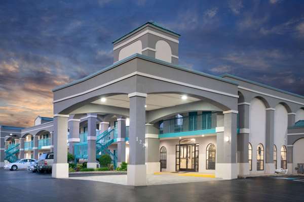 Super 8 by Wyndham Murfreesboro in Murfreesboro, Tennessee, United States