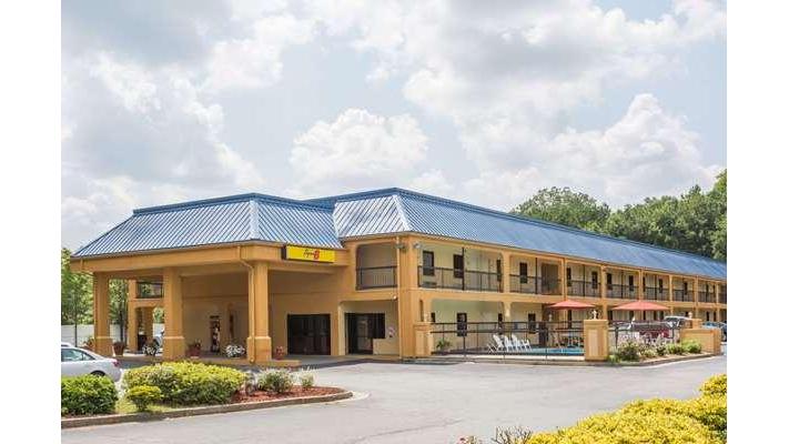 Super 8 by Wyndham Norcross/I-85 Atlanta in Norcross, Georgia, United States