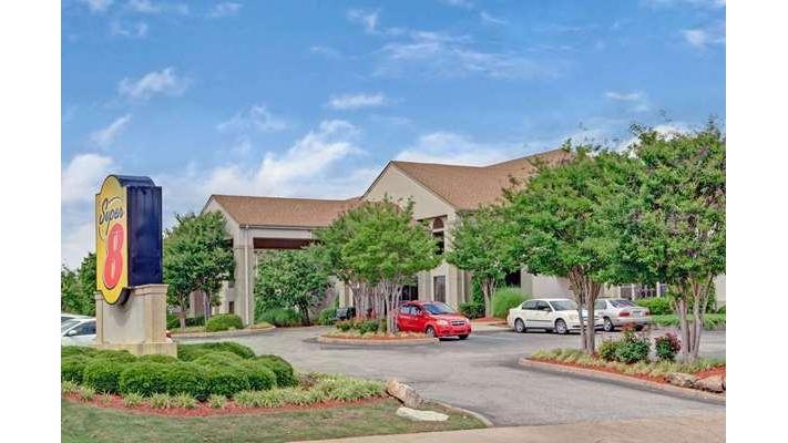 Super 8 by Wyndham Olive Branch in Olive Branch, Mississippi, United States