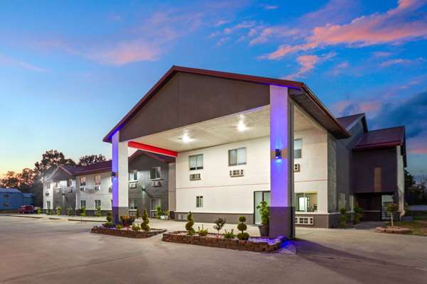 Super 8 by Wyndham Olney in Olney, Illinois, United States