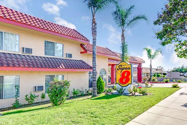 Super 8 by Wyndham Ontario CA in Ontario, California, United States