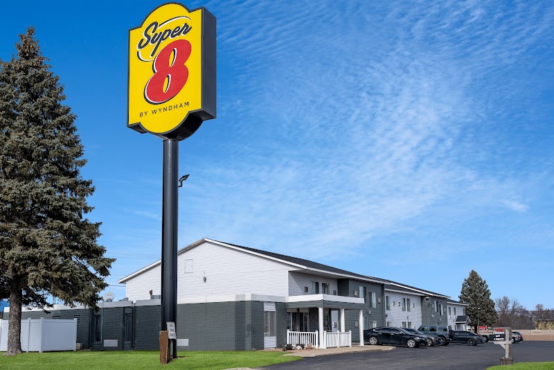 Super 8 by Wyndham Owatonna in Owatonna, Minnesota, United States