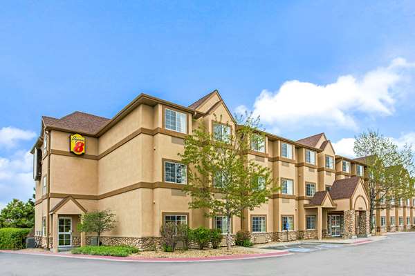 Super 8 by Wyndham Parker/SE Denver Area in Parker, Colorado, United States