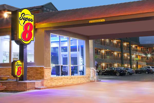 Super 8 by Wyndham Pasadena/LA Area in Pasadena, California, United States