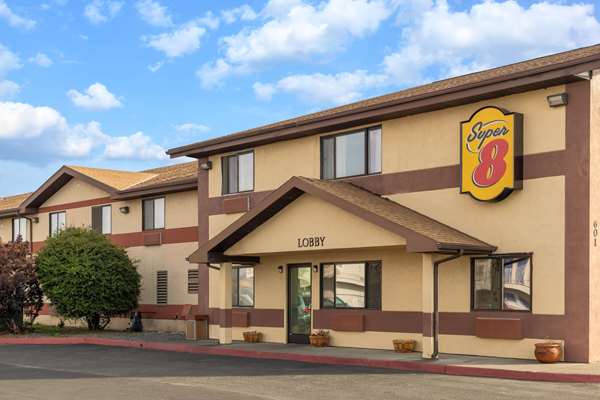 Super 8 by Wyndham Pendleton in Pendleton, Oregon, United States