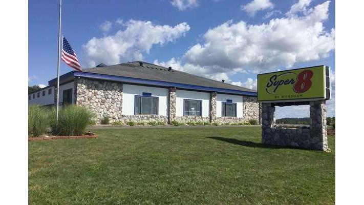 Super 8 by Wyndham Petoskey in Petoskey, Michigan, United States