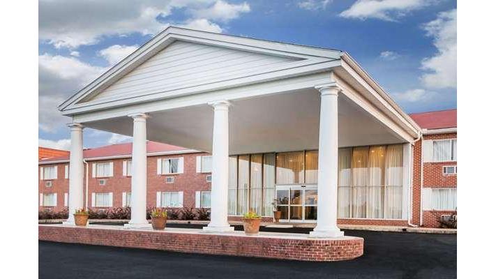 Super 8 by Wyndham Phenix City in Phenix City, Alabama, United States