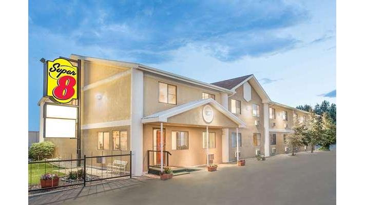 Super 8 by Wyndham Riverton in Riverton, Wyoming, United States