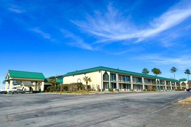 Super Inn & Suites Milledgeville in Milledgeville, Georgia, United States